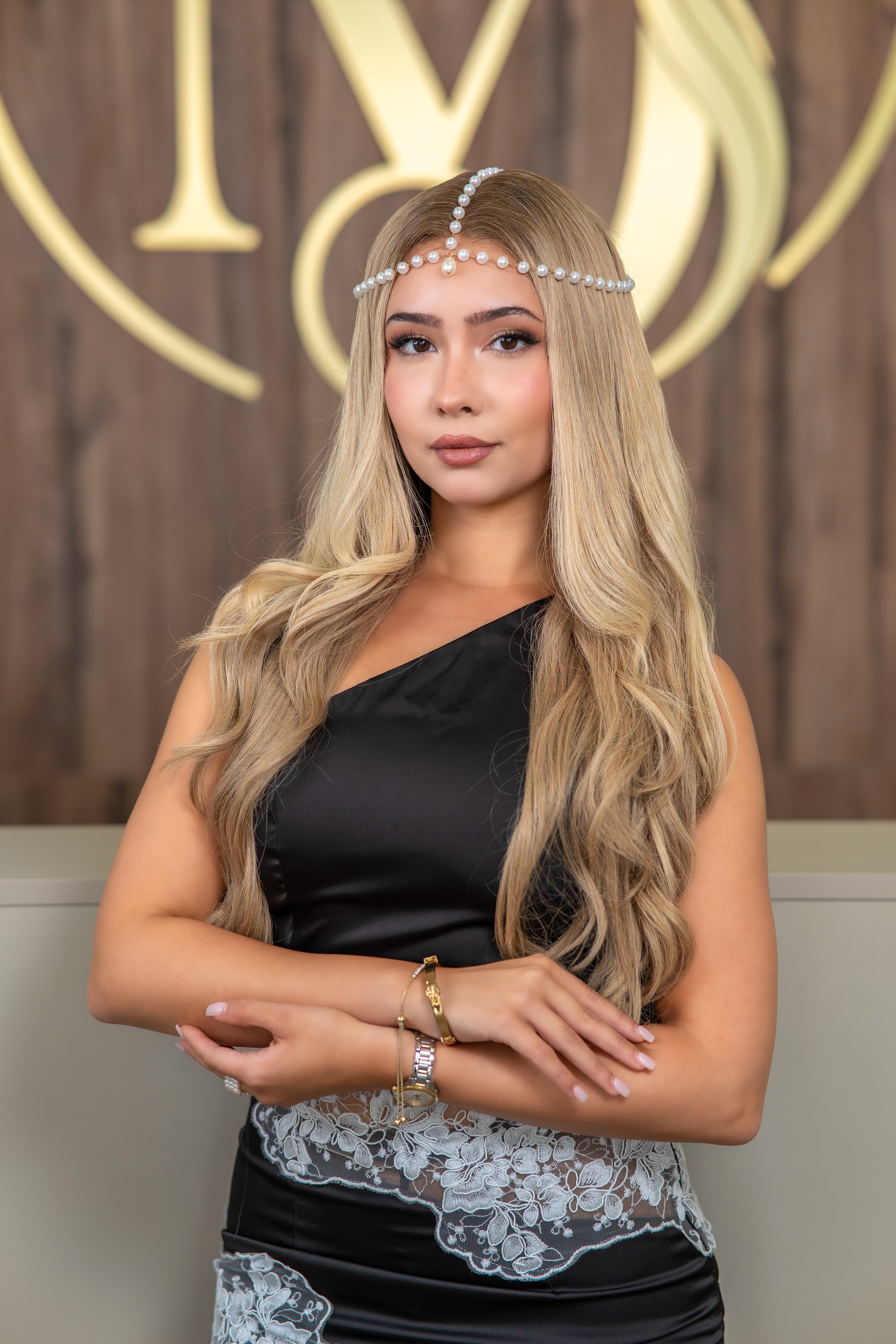 Colette Wig | The Luxe