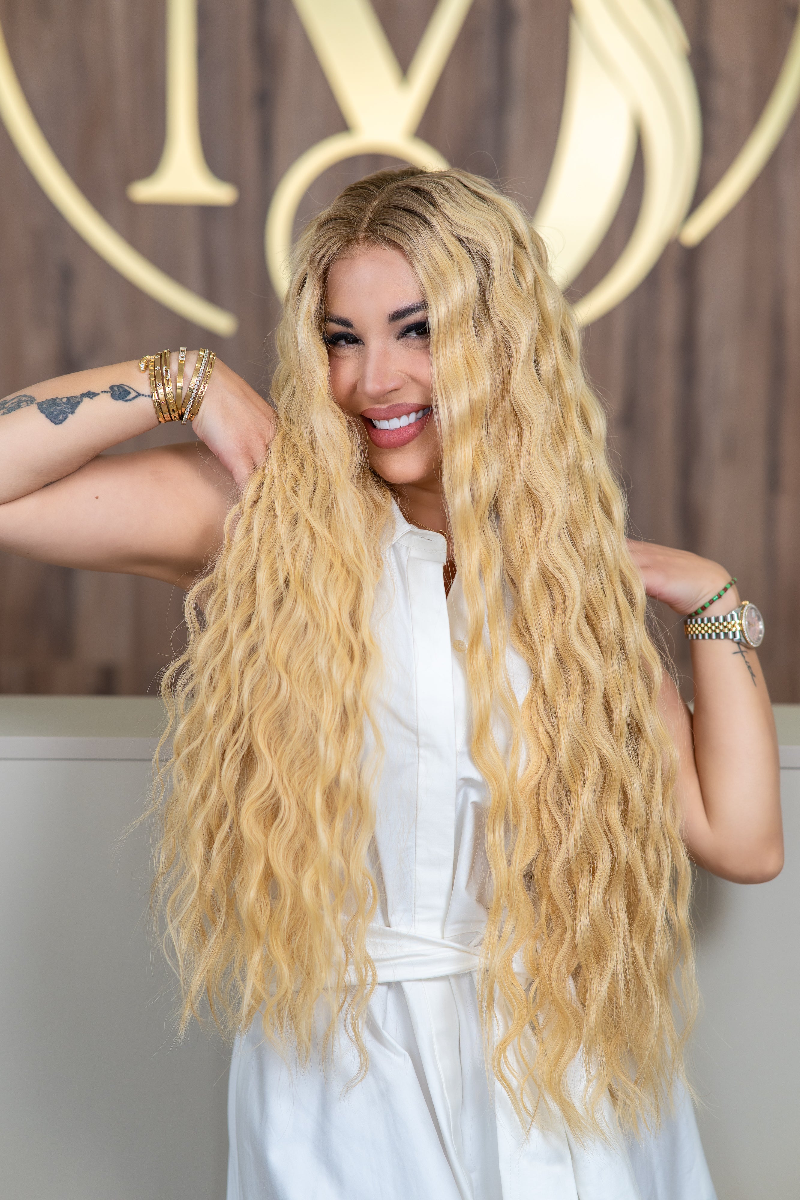 Elenor Wig | The Icon